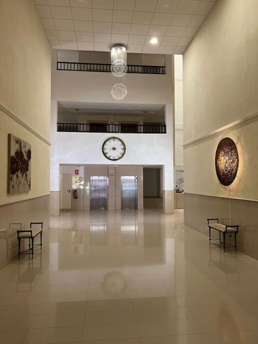 33 Pleasures Del Duque Apartment 阿德耶 外观 照片