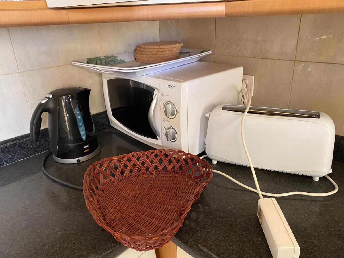 33 Pleasures Del Duque Apartment 阿德耶 外观 照片